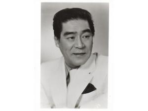 画像:春日八郎